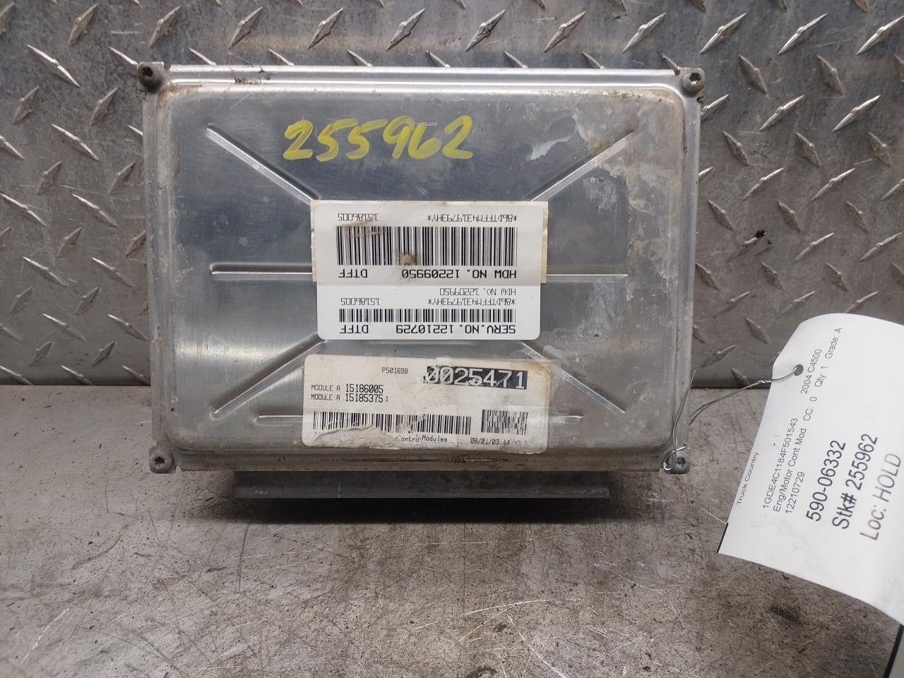 CHEVROLET SILVERADO 3500 PICKUP 2004 Electronic Control Module (LH front under battery), diesel, VIN 1 (8th digit) Engine Control Module